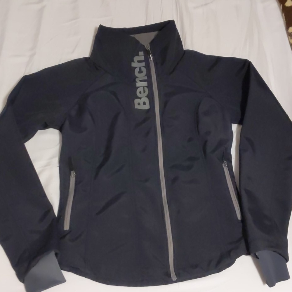 Bench jacket